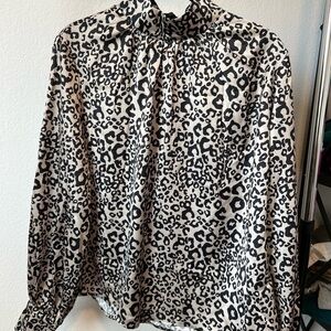 𝅺nasty‎ Gal Women’s Cheetah Print Top Size 2
